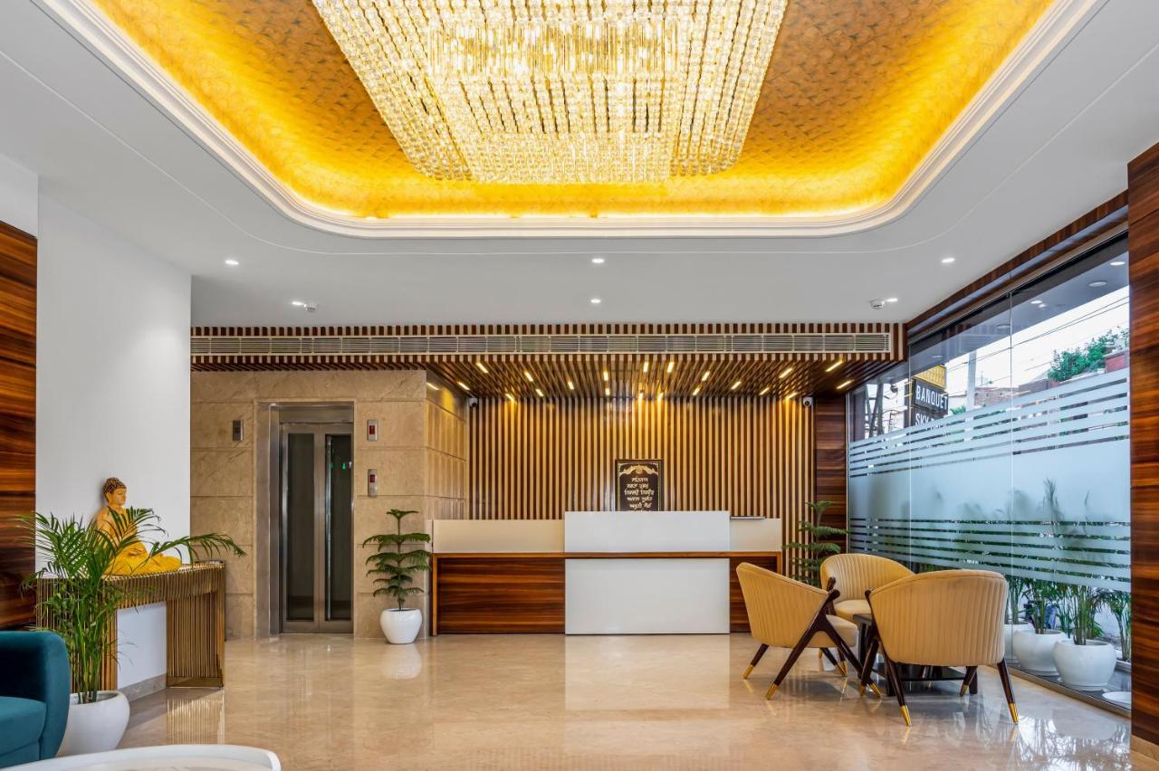 Hotel Classio Royale Amritsar Exterior foto